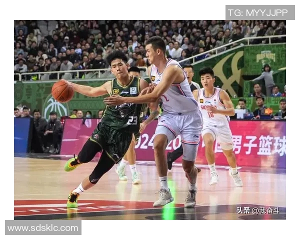 南京篮球队在全国锦标赛中的强势表现与未来发展潜力分析