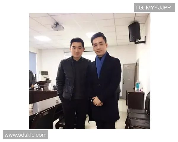 街坊们心目中的足球明星究竟是谁让我们一起走进他们的故事与热爱