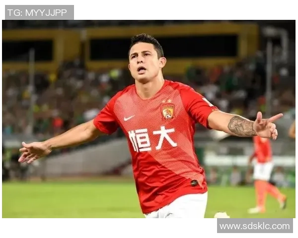 恒大足球明星阵容揭秘:他们如何改变中国足球的未来与发展 恒大足球明星阵容揭秘:他们如何改变中国足球的未来与发展