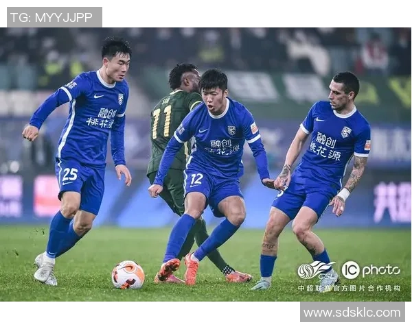 深圳乒乓球队在杯赛积分榜上以63分稳居第一展现强劲实力 深圳乒乓球队在杯赛积分榜上以63分稳居第一展现强劲实力